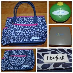 Fit + Fresh insulated lunch box and storage containers - NEW